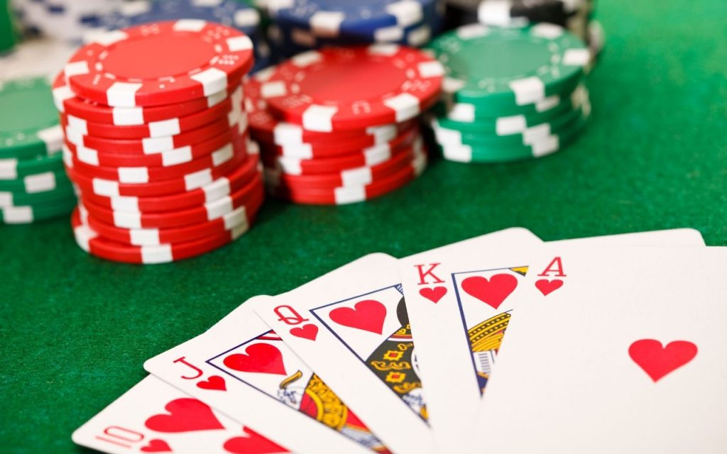 Triunfo en el Texas Hold’em con Cardano: Excelencia cripto en el póker